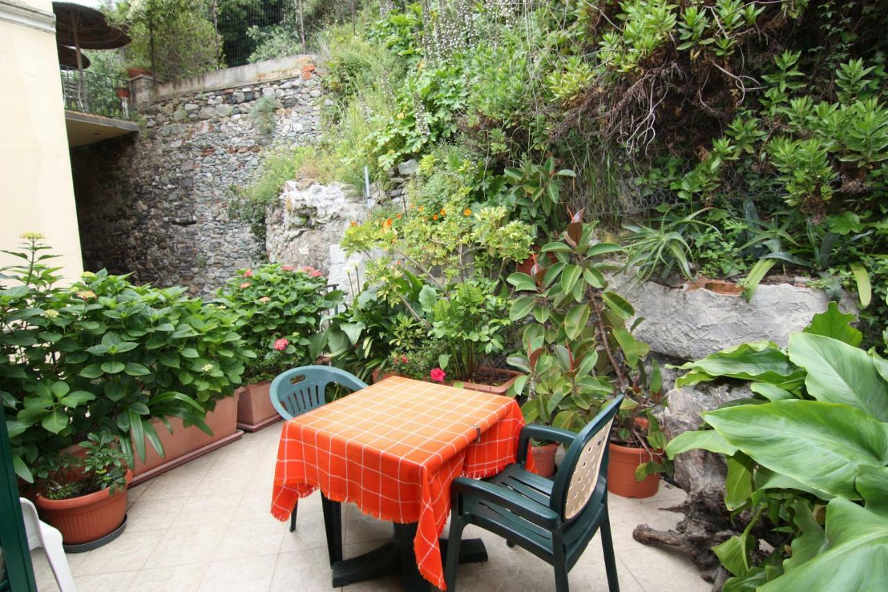 Viviani Raffaella Hotel Monterosso al Mare Exterior foto